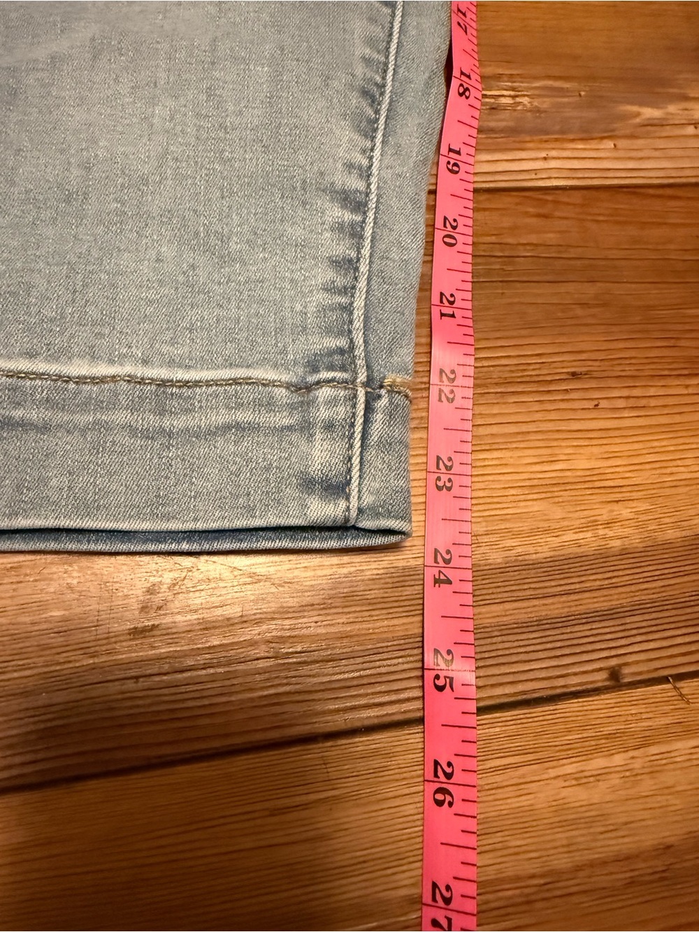 Torrid Size 2 Crop Weekend Wide Leg Jeans Light Wash Pull On Denim Capris NWT - Picture 7 of 7